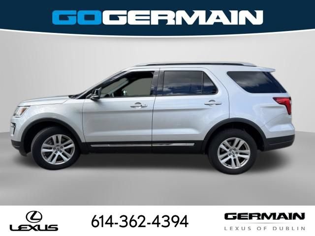 Used 2018 Ford Explorer XLT w/ Equipment Group 202A AWD/4WD image 10