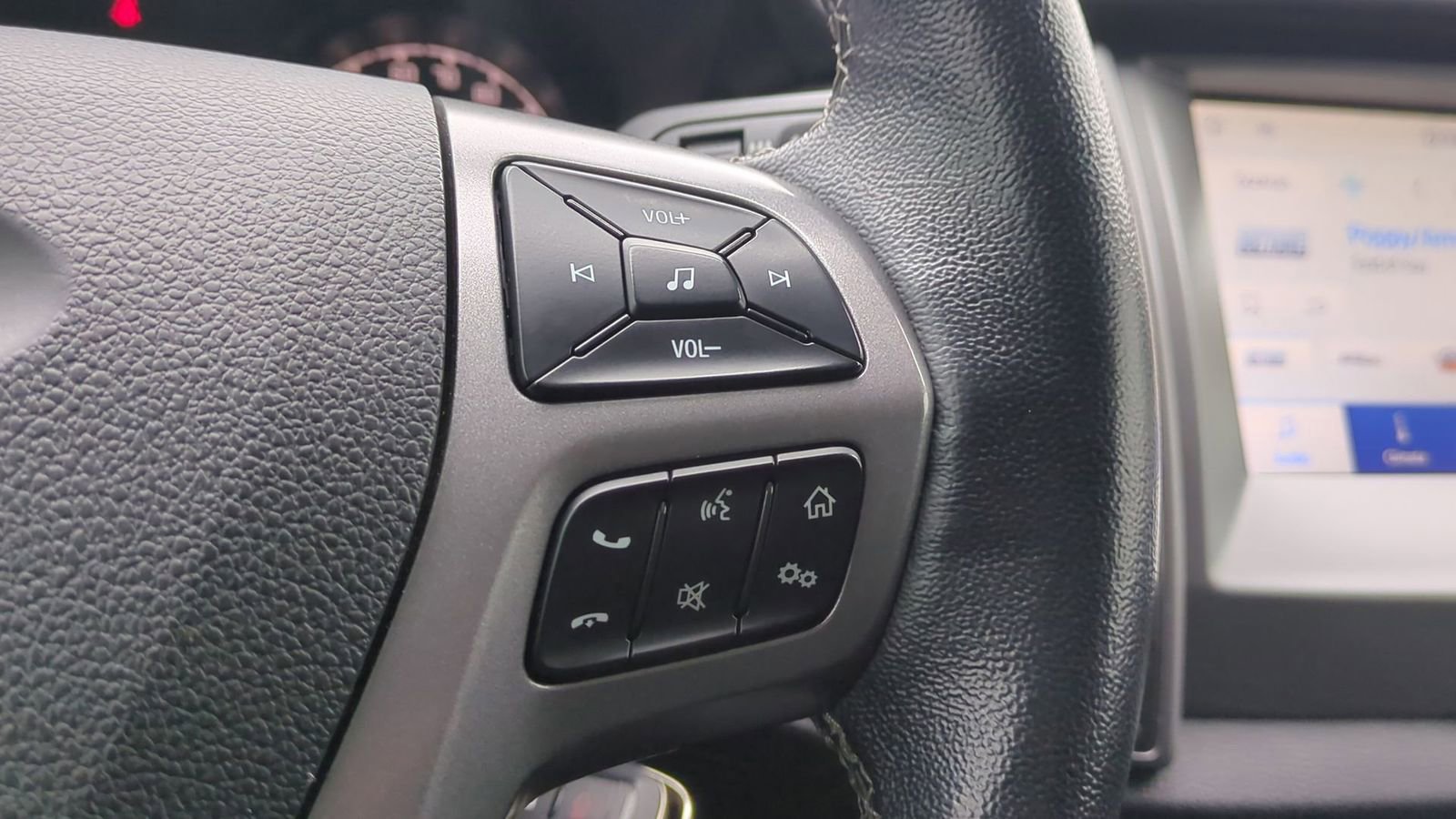 Certified 2019 Ford Ranger XLT w/ Equipment Group 301A Mid image 27