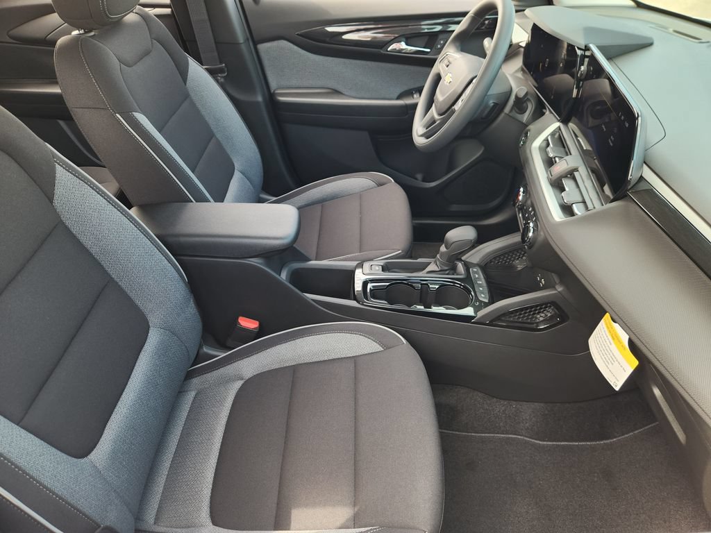 New 2026 Chevrolet TrailBlazer LS w/ LS Convenience Package FWD image 11