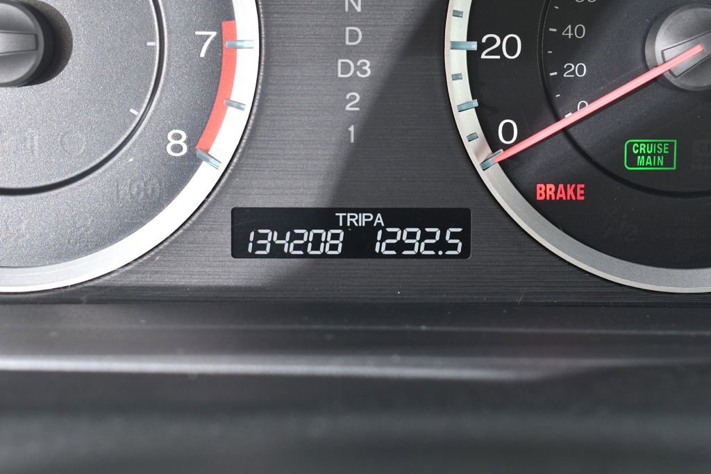 Used 2011 Honda Accord EX-L image 26