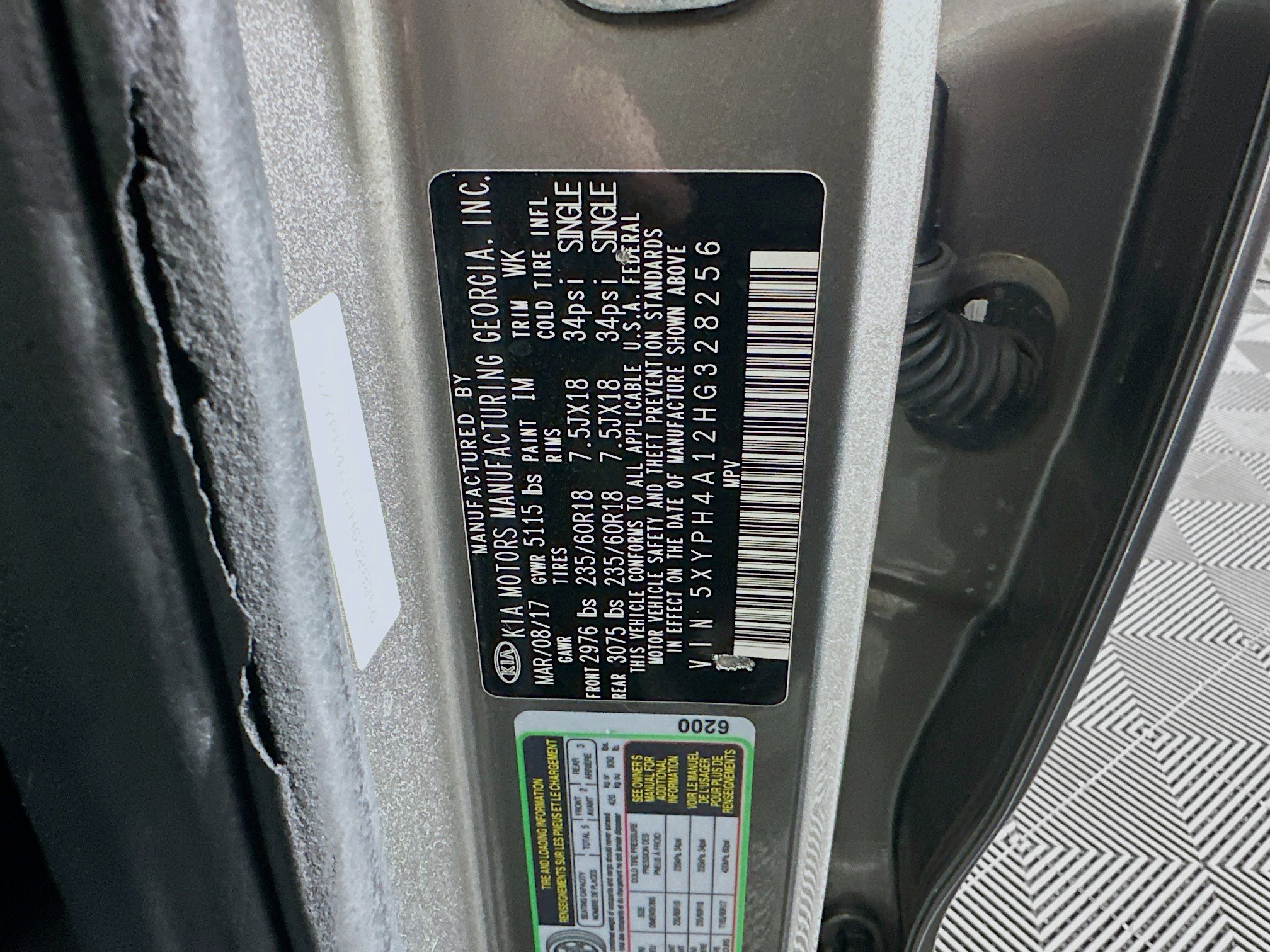 Used 2017 Kia Sorento EX FWD image 12