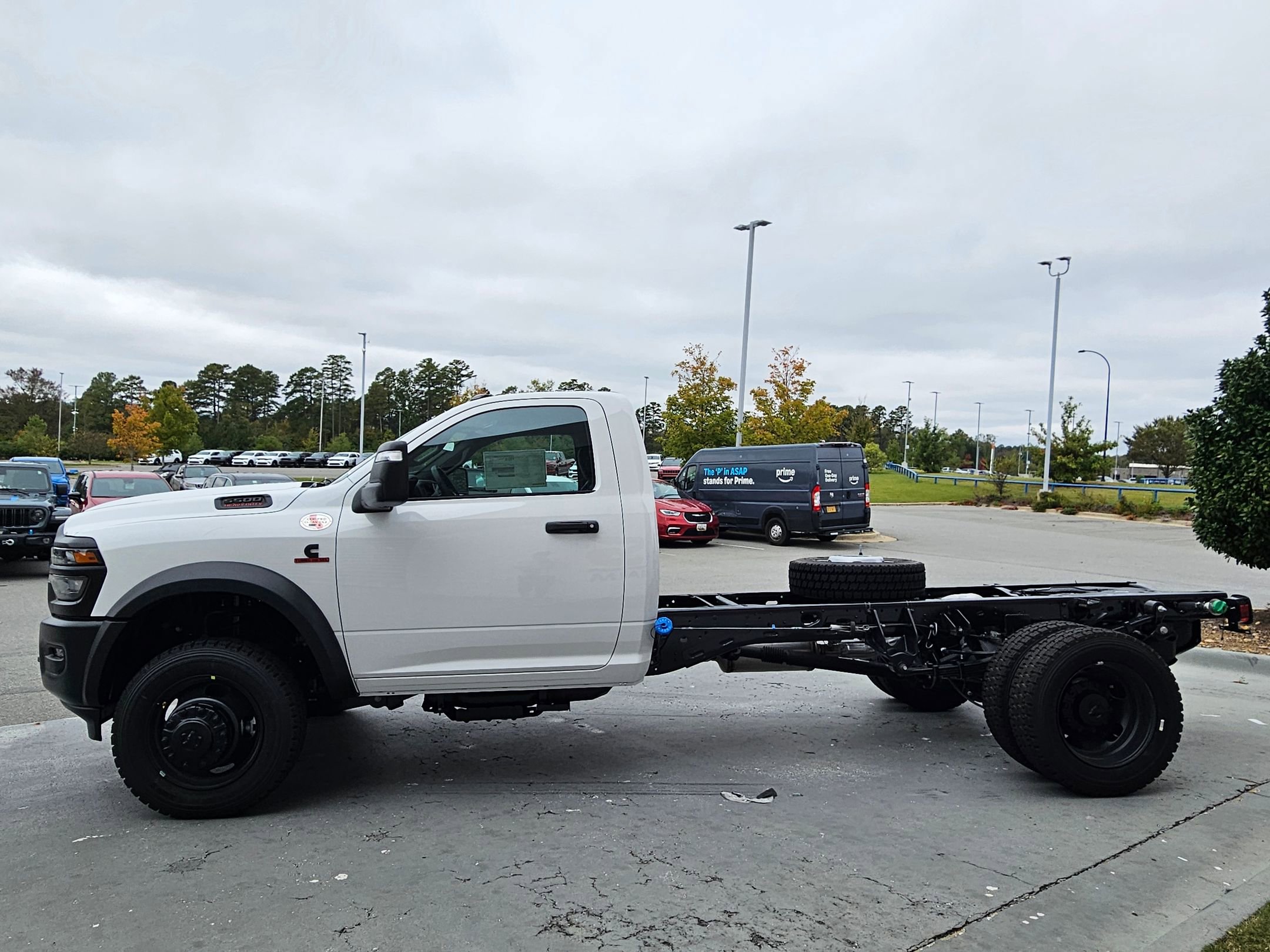 New 2026 RAM 5500 Tradesman image 4