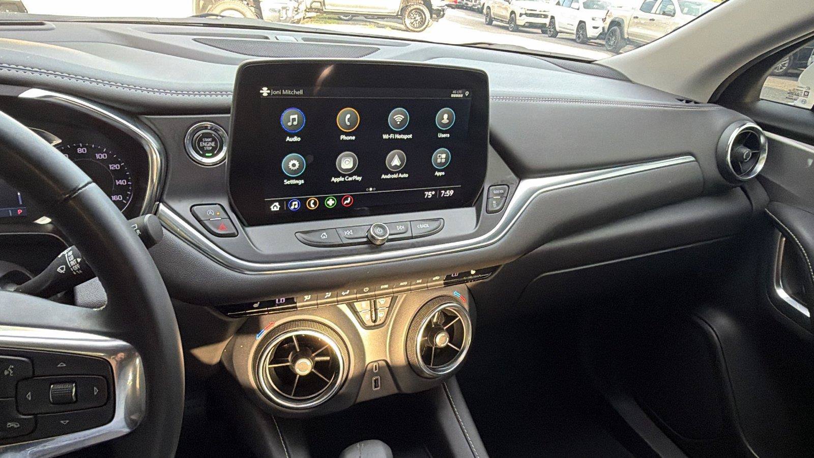 Used 2024 Chevrolet Blazer LT FWD image 31
