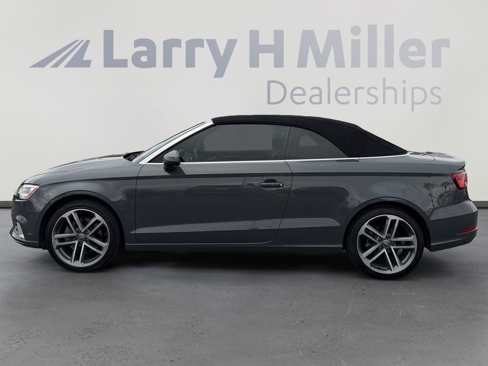 Used 2019 Audi A3 2.0T Premium FWD image 2
