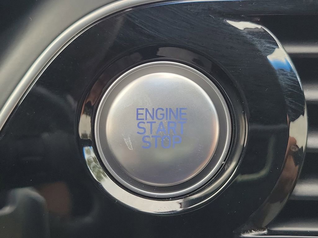 Used 2023 Genesis G70 3.3T w/ Sport Prestige Package image 29