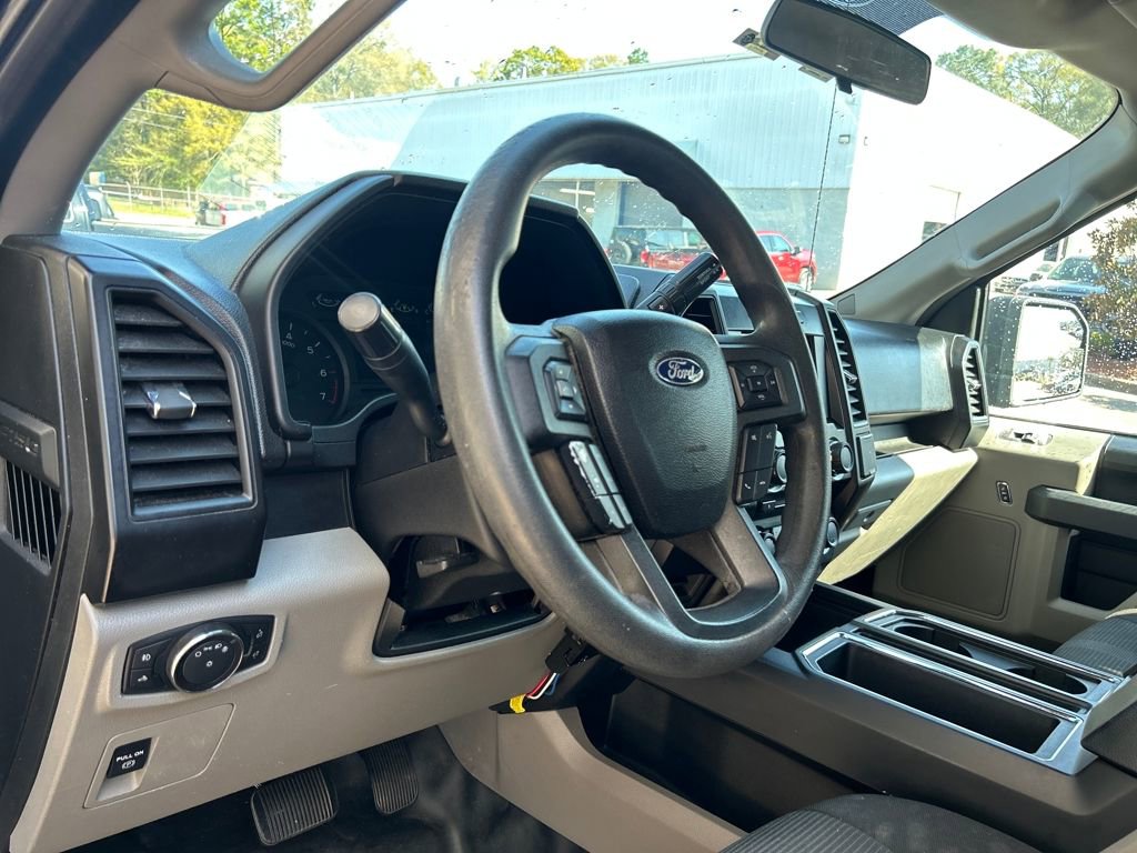 Used 2017 Ford F150 XL w/ Equipment Group 101A Mid image 8