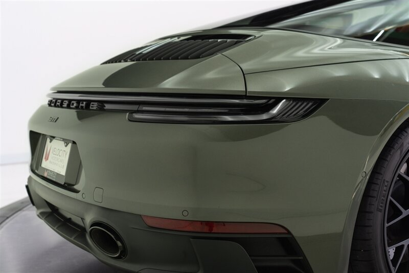 Used 2024 Porsche 911 Targa 4 GTS AWD/4WD image 31