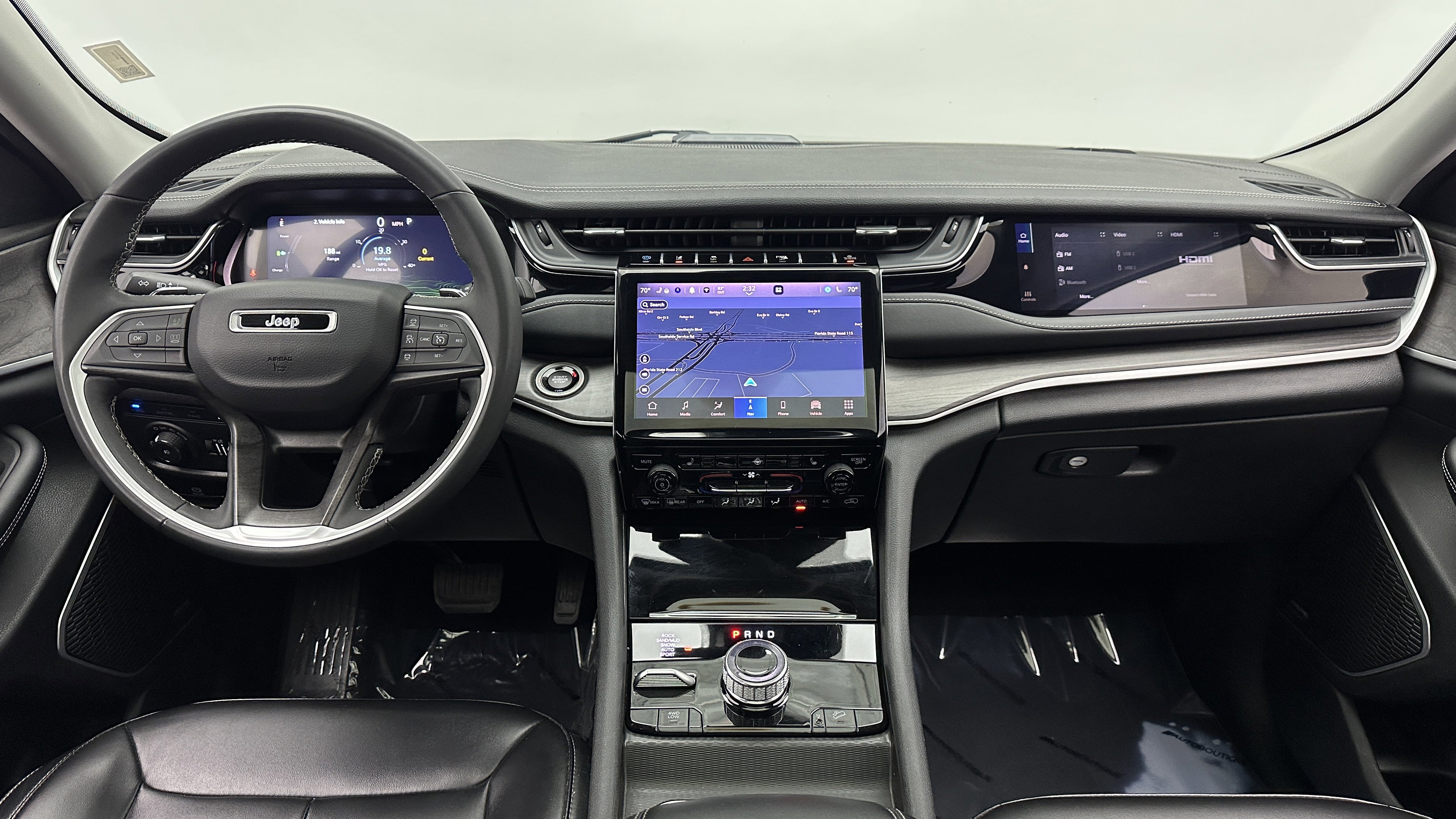 Used 2024 Jeep Grand Cherokee Limited 4xe image 31