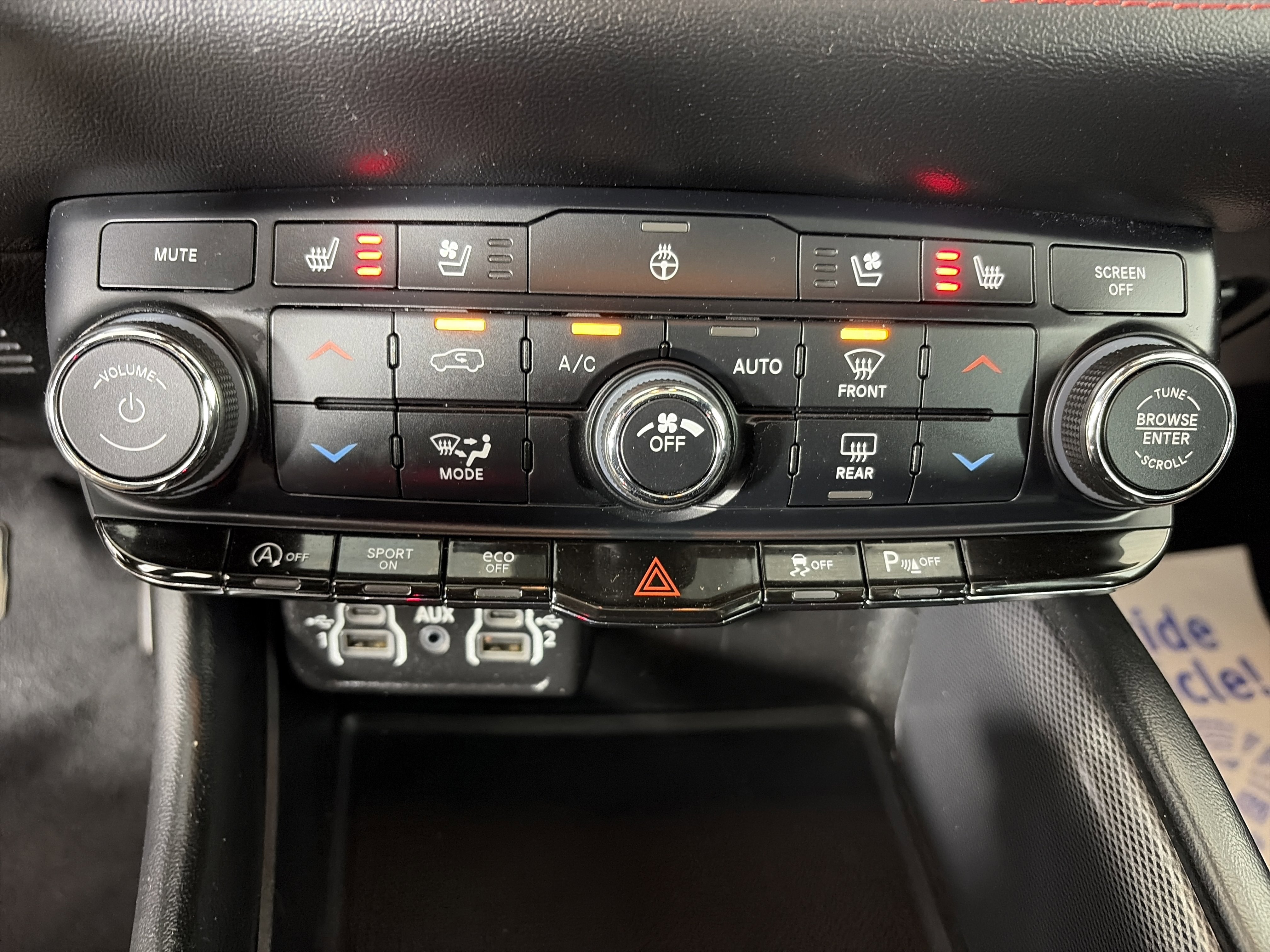 Used 2023 Dodge Durango GT image 26