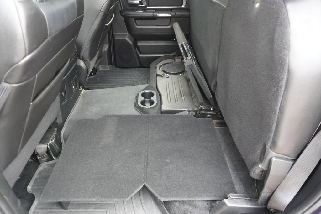 Used 2014 RAM 1500 Laramie w/ Convenience Group image 32