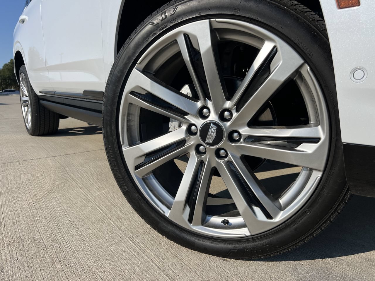 Used 2026 Cadillac Escalade Sport w/ Touring Package AWD/4WD image 6