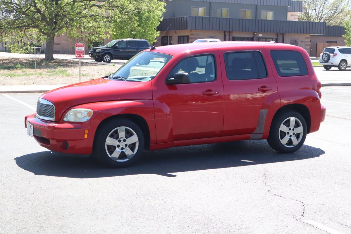 Used 2011 Chevrolet HHR LS image 10