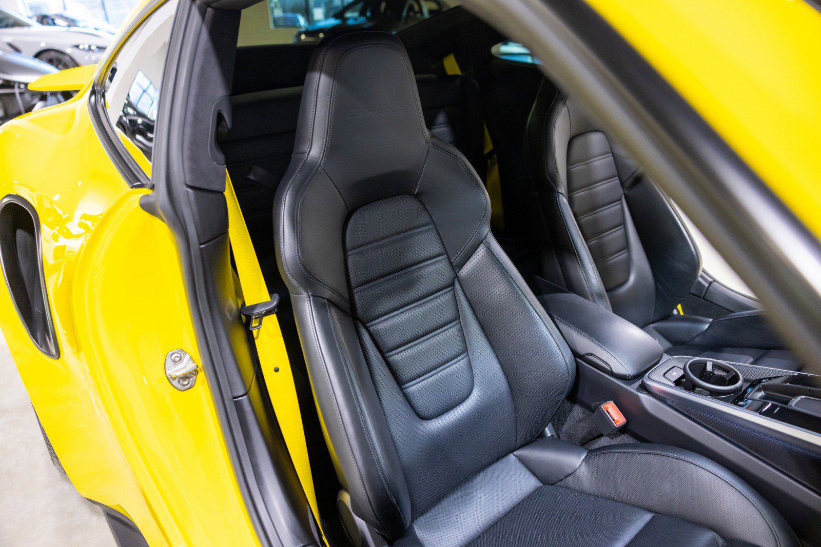Used 2021 Porsche 911 Turbo S AWD/4WD image 30