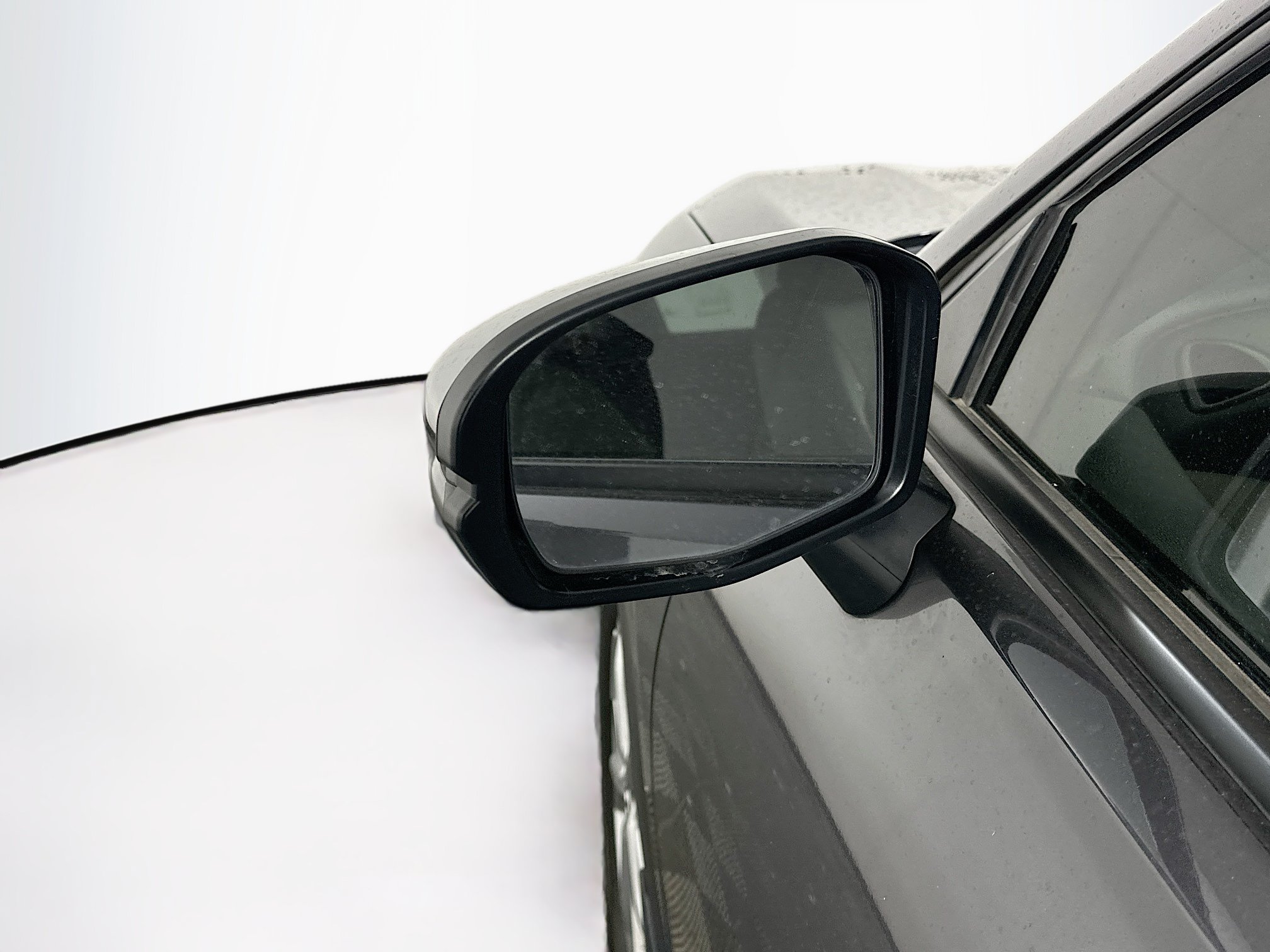 Used 2025 Honda HR-V LX image 16