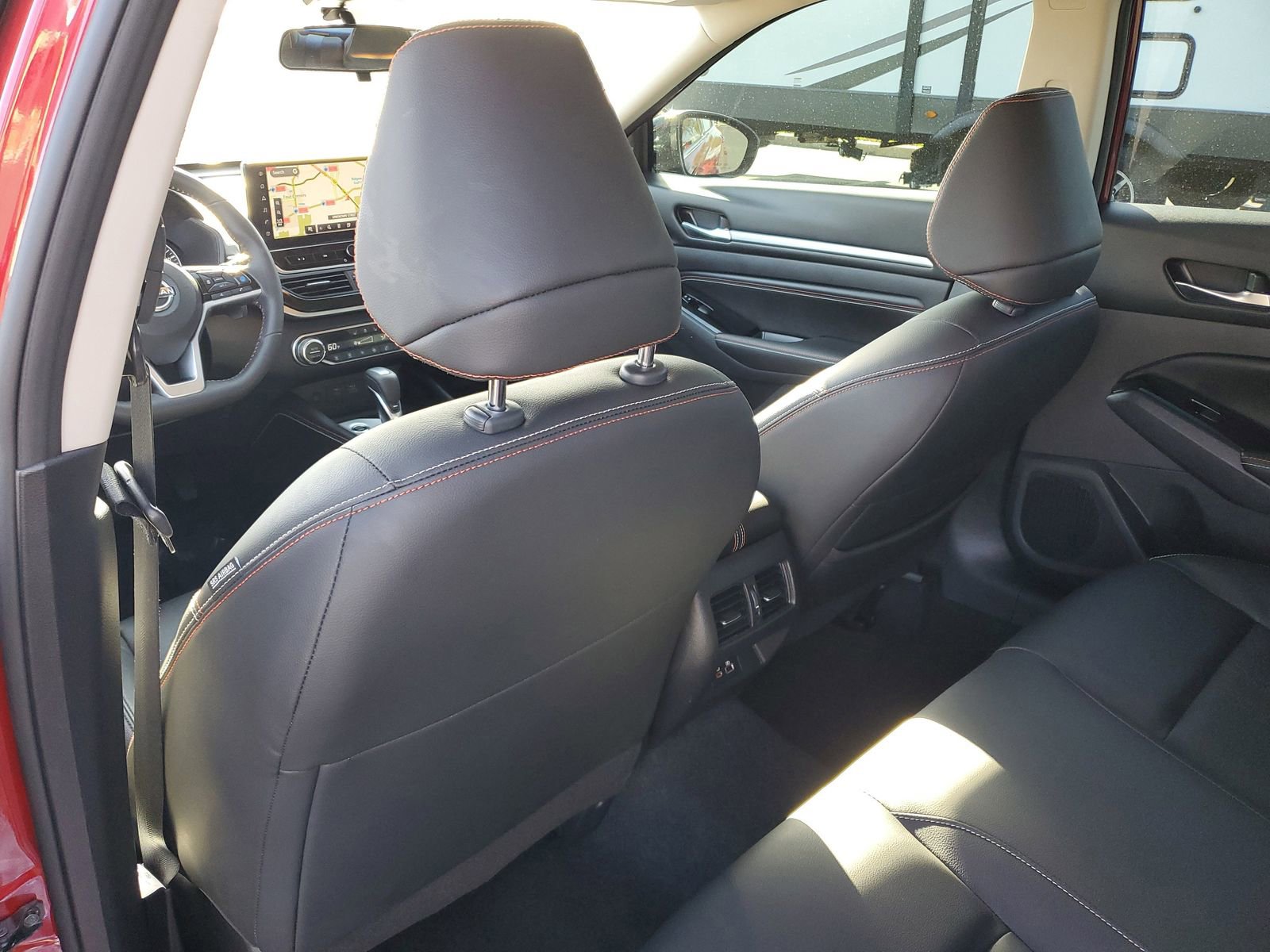 Used 2023 Nissan Altima 2.0 SR image 10