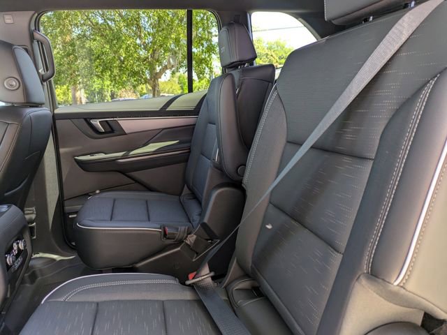 New 2026 Buick Enclave Sport Touring w/ Power Package FWD image 17