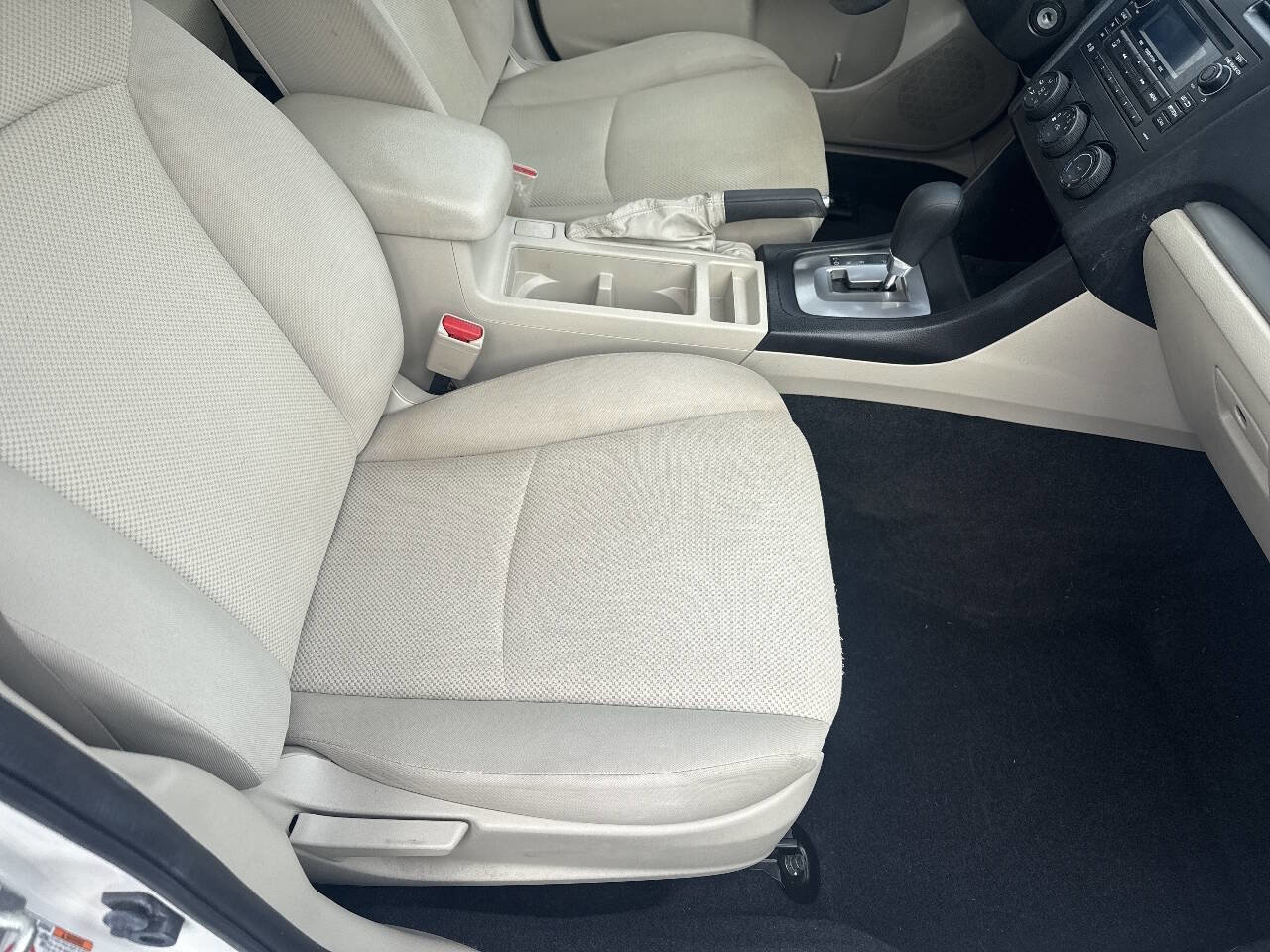 Used 2013 Subaru Impreza 2.0i image 5