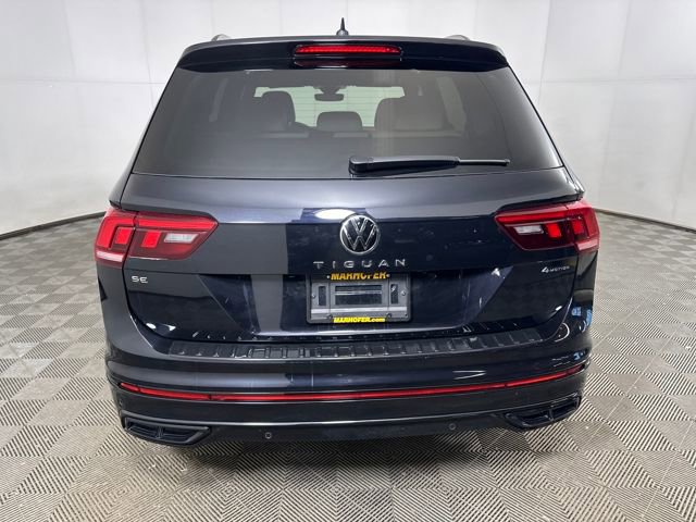 Used 2024 Volkswagen Tiguan SE R-Line image 4