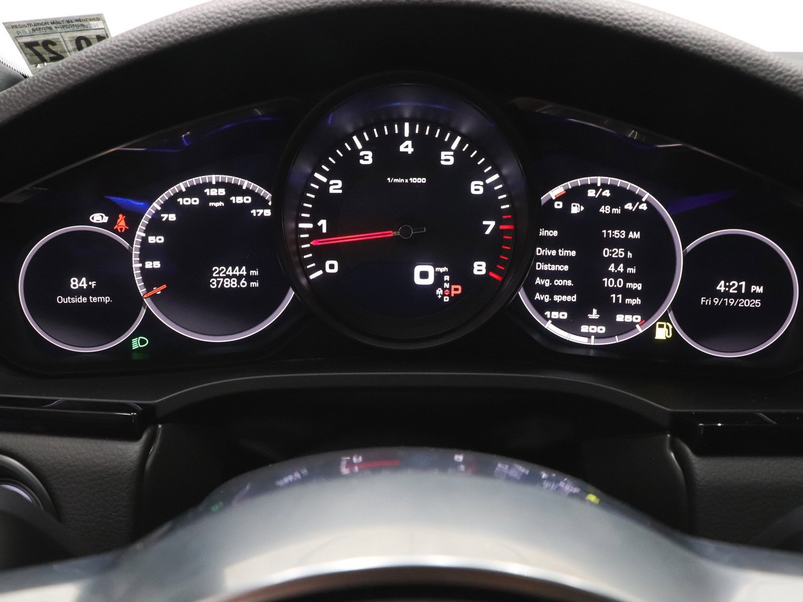 Used 2023 Porsche Cayenne Platinum Edition image 18