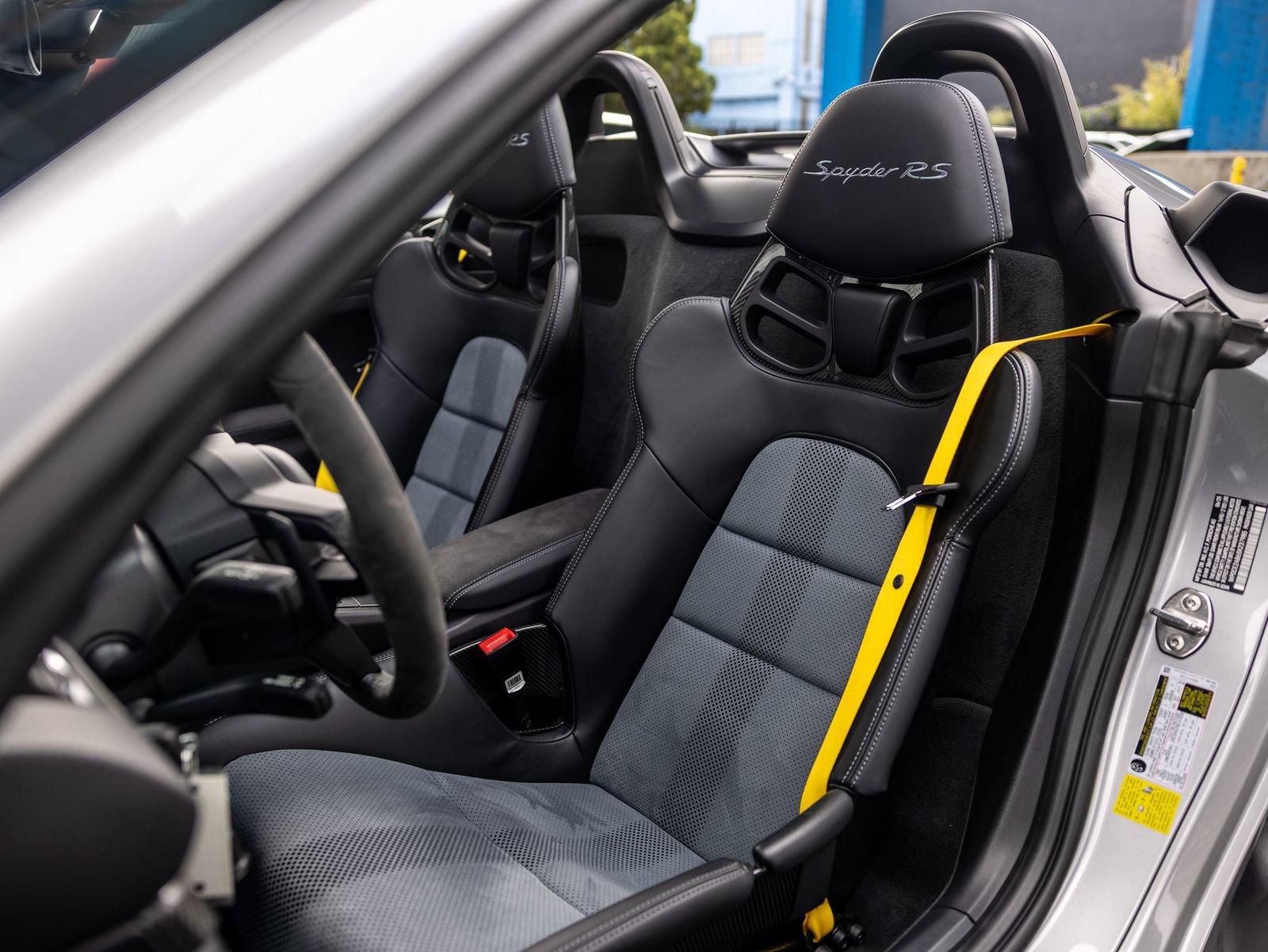 Certified 2025 Porsche 718 Boxster Spyder RS RWD image 5