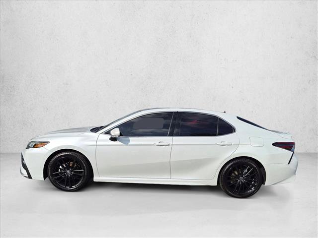 Used 2021 Toyota Camry XSE FWD image 9