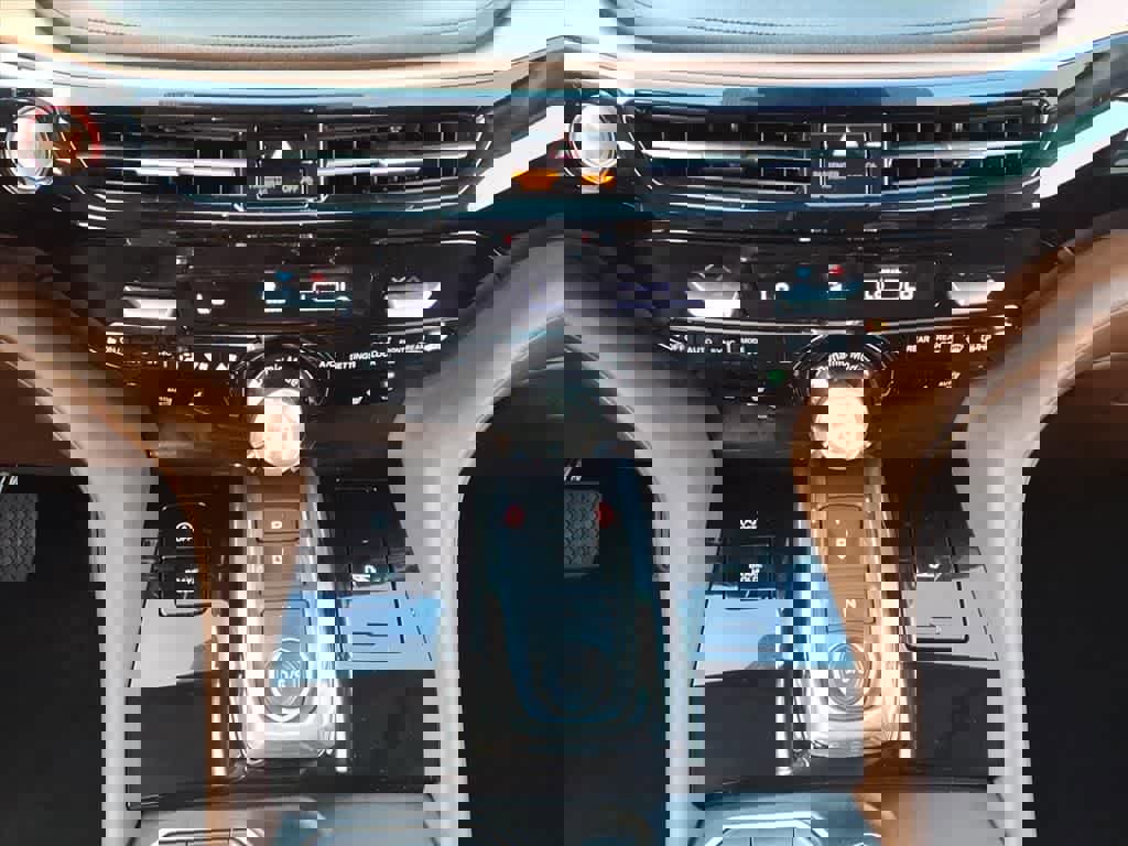 Used 2024 Acura MDX FWD w/ Technology Package image 22