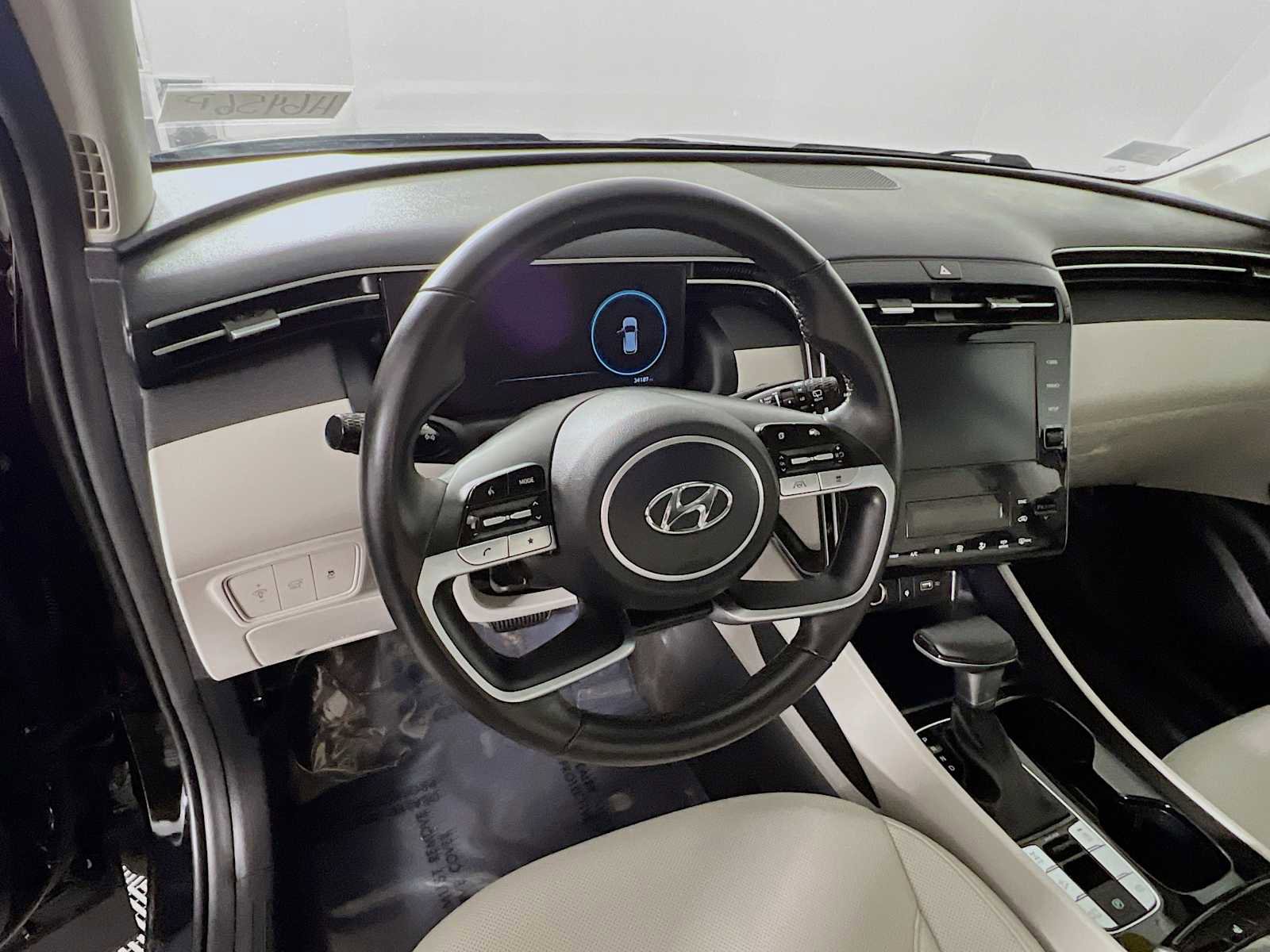 Used 2023 Hyundai Tucson SEL w/ Convenience Package image 11