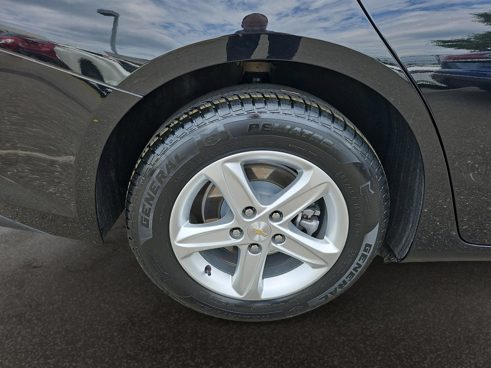 Used 2023 Chevrolet Malibu LS FWD image 41