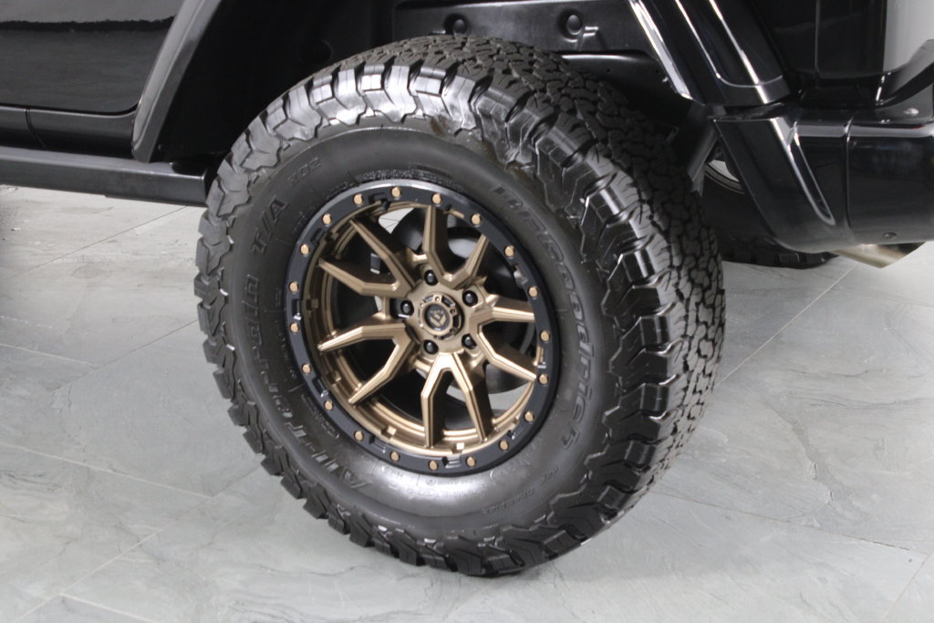 Used 2024 Jeep Wrangler Unlimited Rubicon 392 AWD/4WD image 14