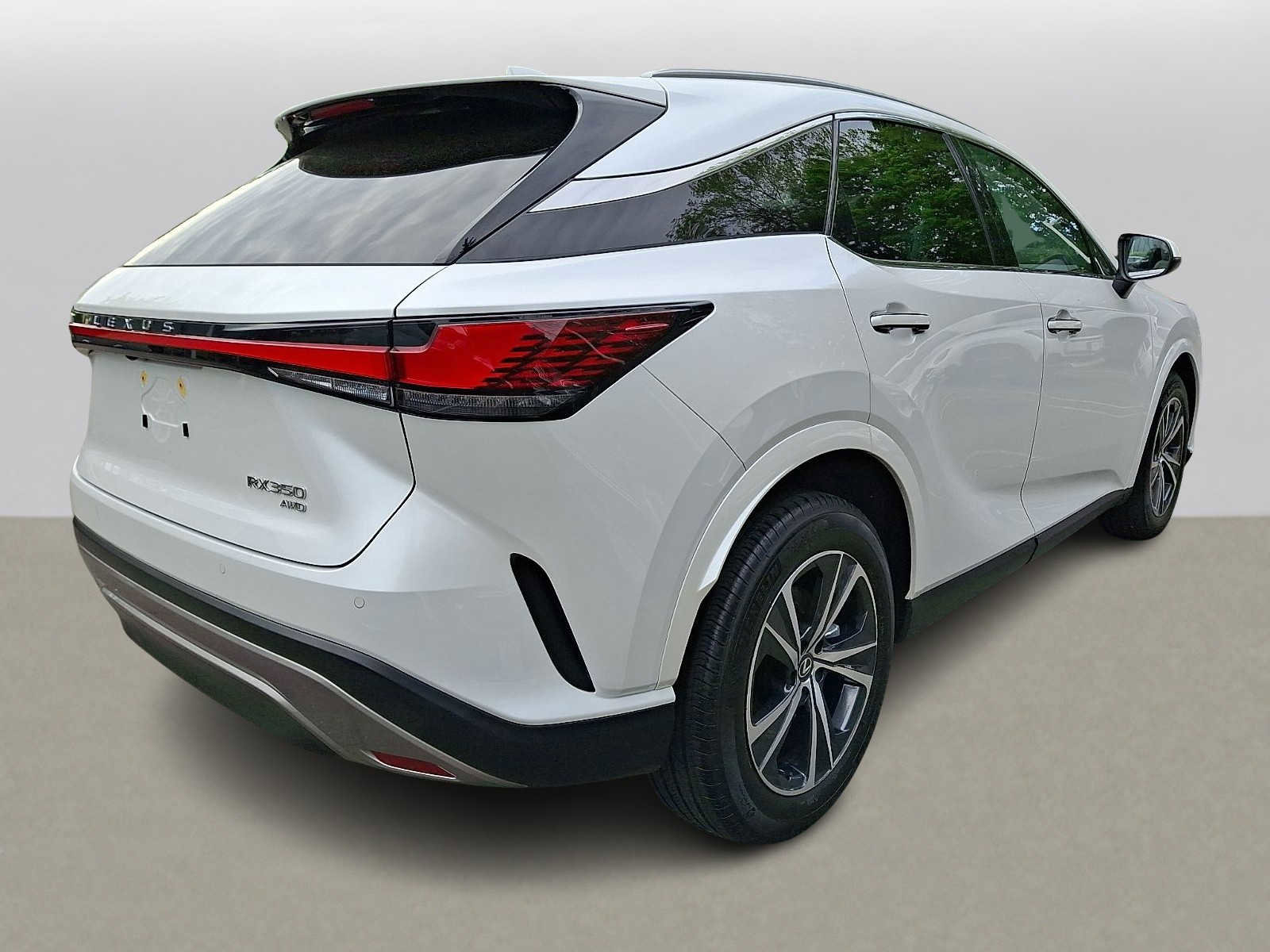 Used 2024 Lexus RX 350 Premium w/ Convenience Package AWD/4WD image 4
