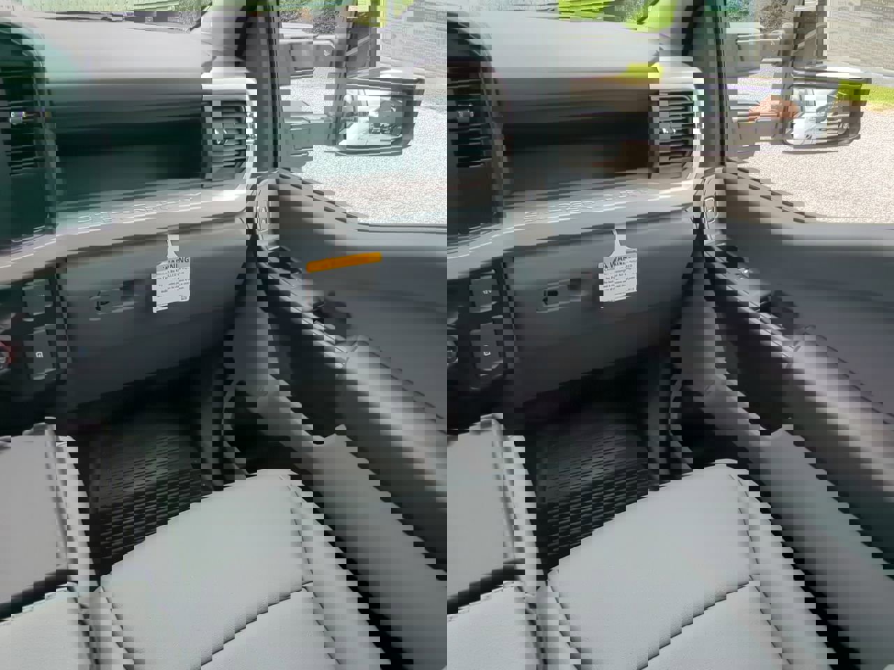 New 2026 Ford F250 XL w/ XL Chrome Package image 15