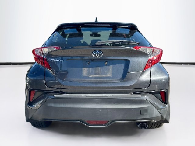 Used 2018 Toyota C-HR XLE FWD image 7