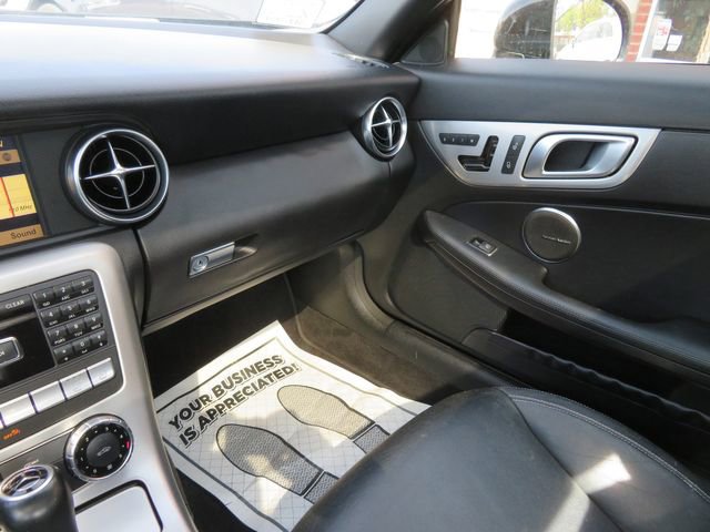 Used 2012 Mercedes-Benz SLK 350 image 13