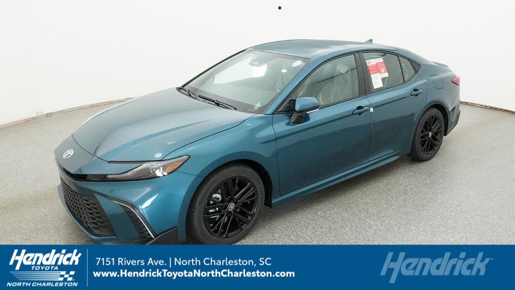 New 2026 Toyota Camry SE FWD video 1