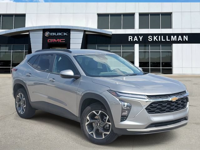 Used 2025 Chevrolet Trax LT w/ LT Convenience Package
