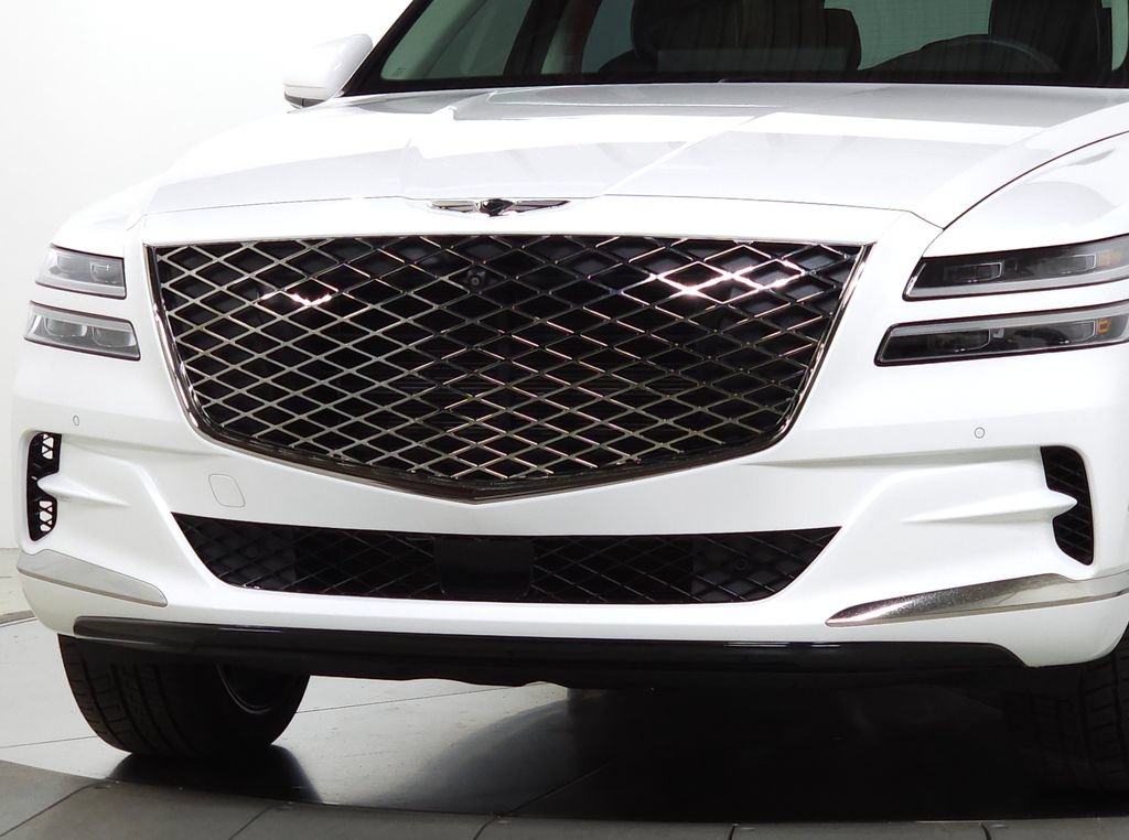 Used 2024 Genesis GV80 2.5T w/ Prestige Package AWD/4WD image 3