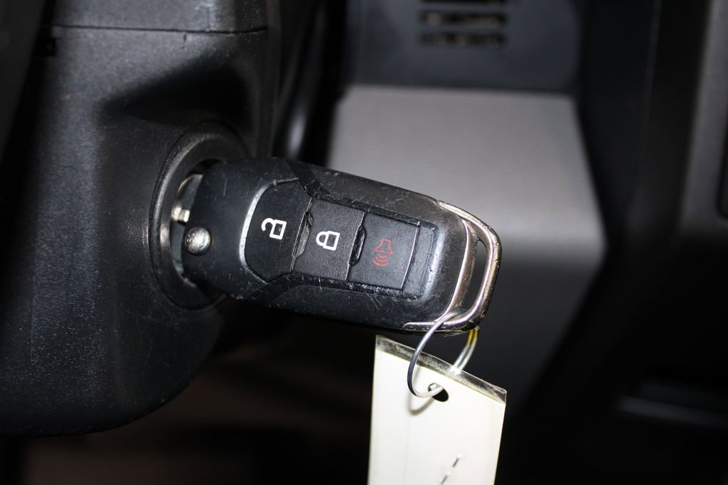 Used 2016 Ford F150 XLT image 37