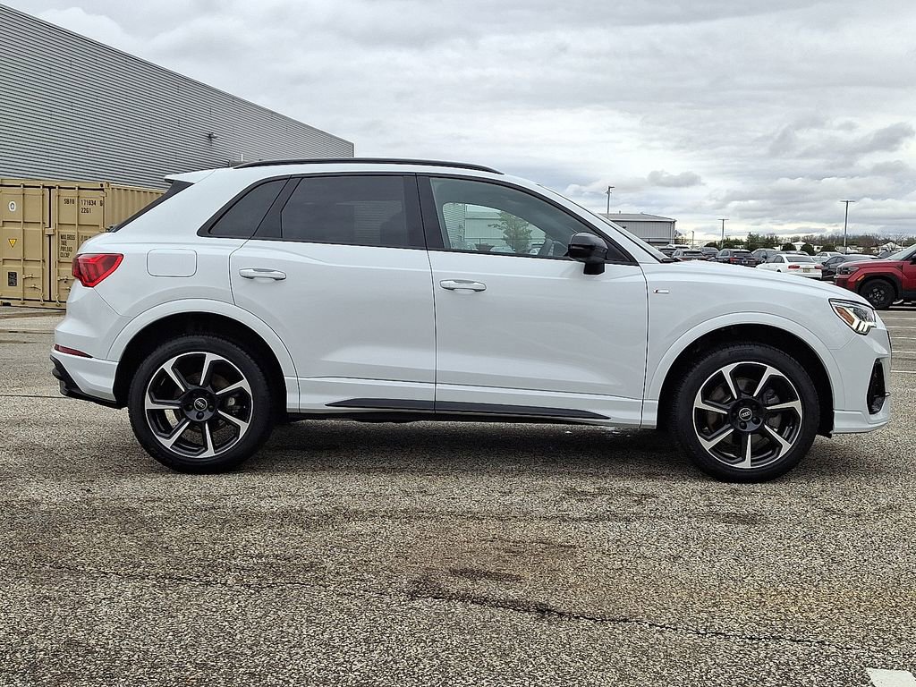 Certified 2025 Audi Q3 2.0T Premium Plus w/ Premium Plus Package image 7