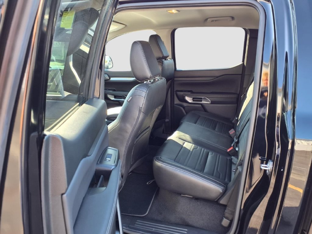 Certified 2024 Ford Ranger Lariat w/ Advanced Towing Package AWD/4WD image 28