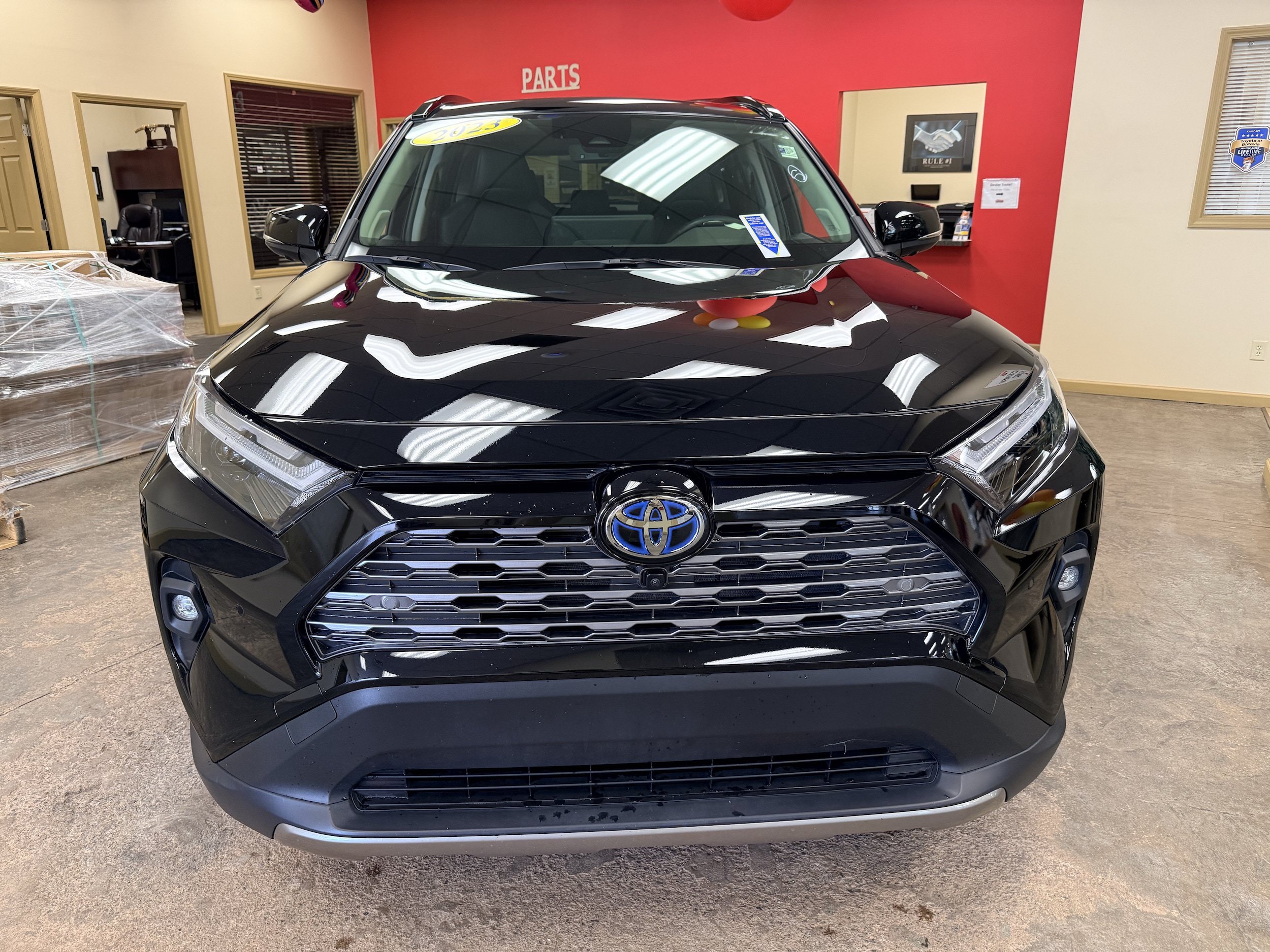 Used 2023 Toyota RAV4 Limited AWD/4WD video 2