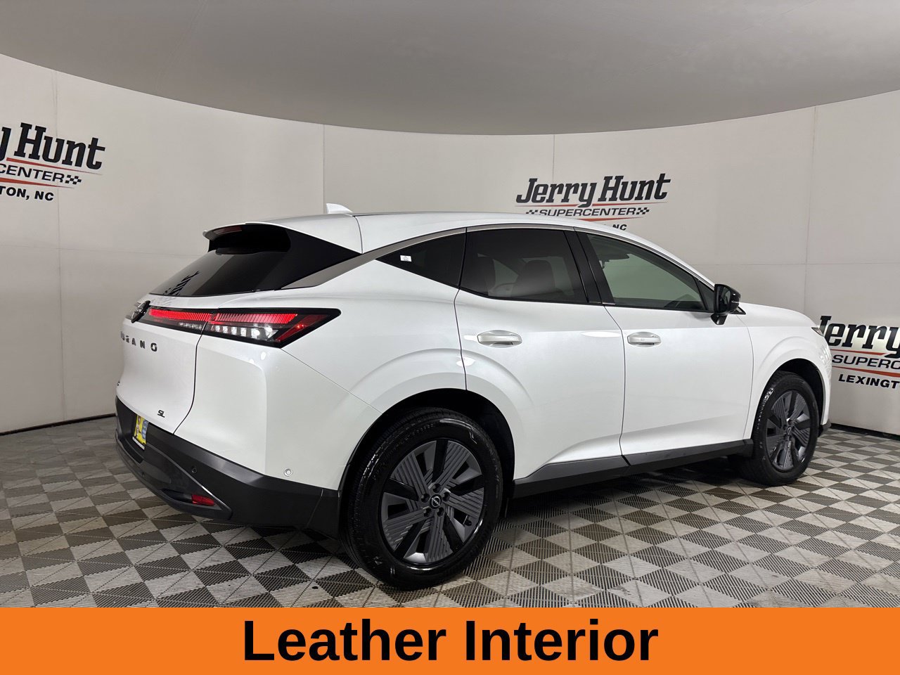 Used 2025 Nissan Murano SL AWD/4WD image 6