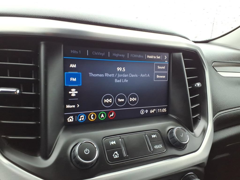 Used 2023 GMC Acadia SLT w/ Technology Package FWD image 19