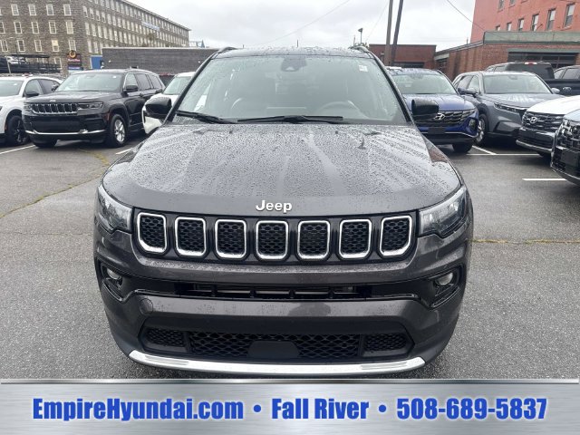 Used 2024 Jeep Compass Limited AWD/4WD image 11