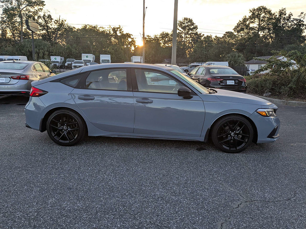Used 2023 Honda Civic Sport image 4