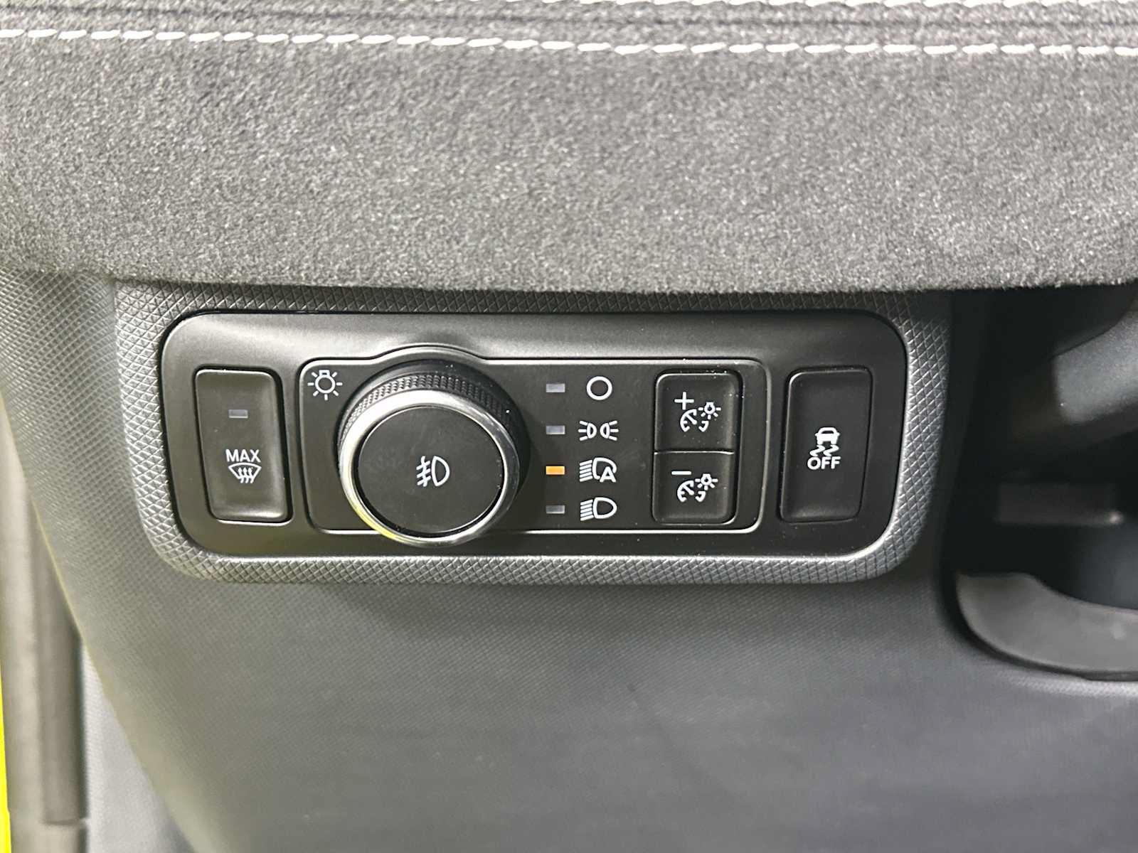 Used 2025 Ford Mustang Mach-E GT AWD/4WD image 29