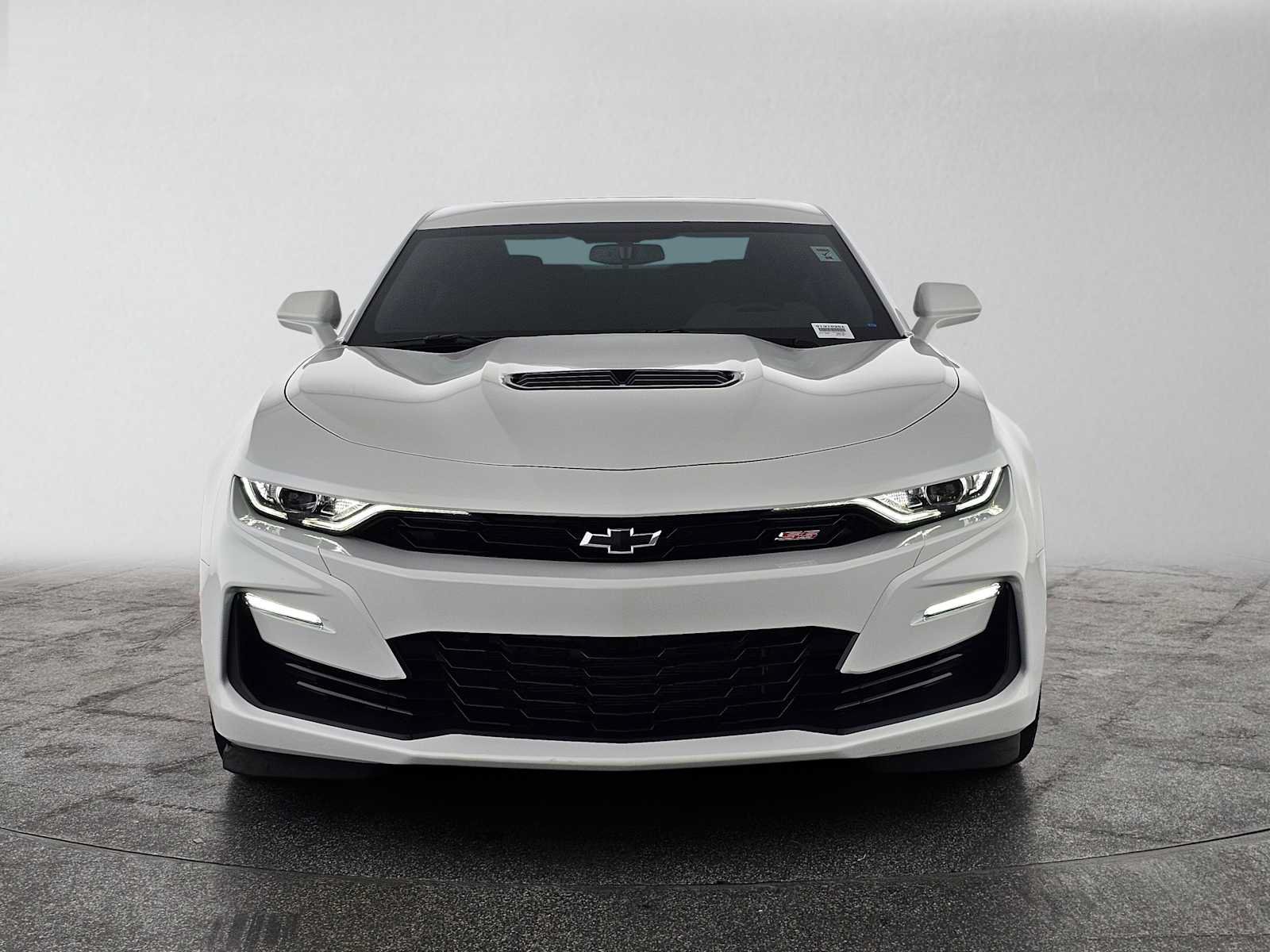 Used 2022 Chevrolet Camaro SS RWD image 8