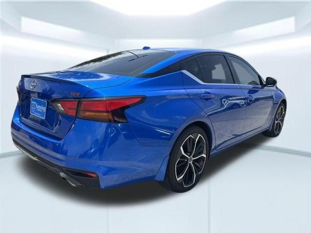 Used 2025 Nissan Altima 2.5 SR FWD image 6