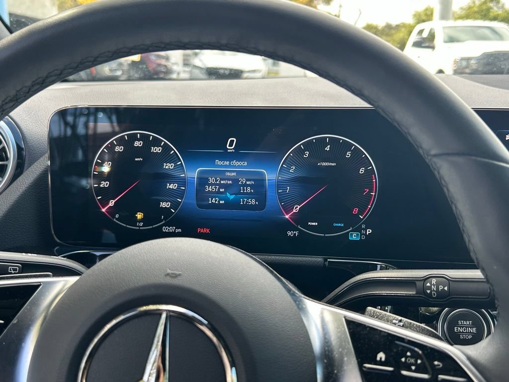 Used 2025 Mercedes-Benz GLA 250 4MATIC image 19