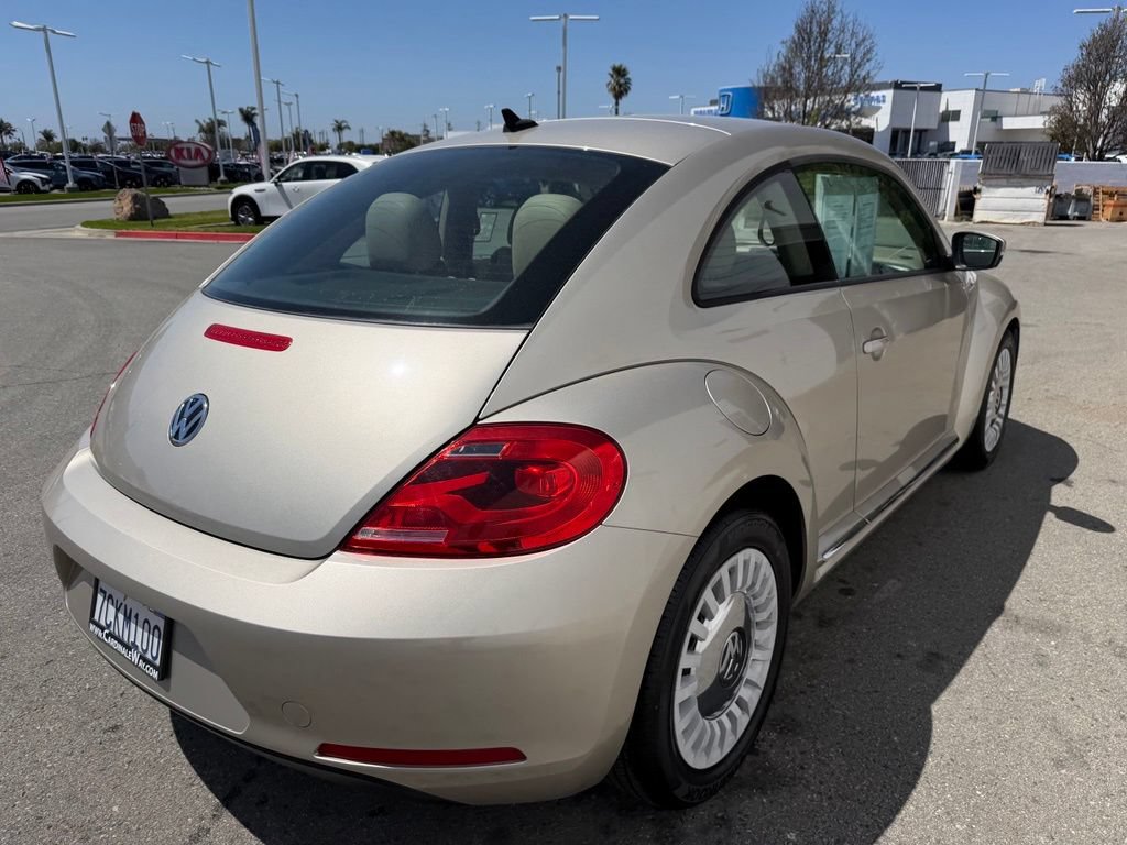 Used 2014 Volkswagen Beetle 2.5 FWD image 6