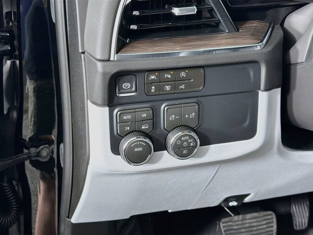 New 2026 Chevrolet Tahoe Premier AWD/4WD image 10